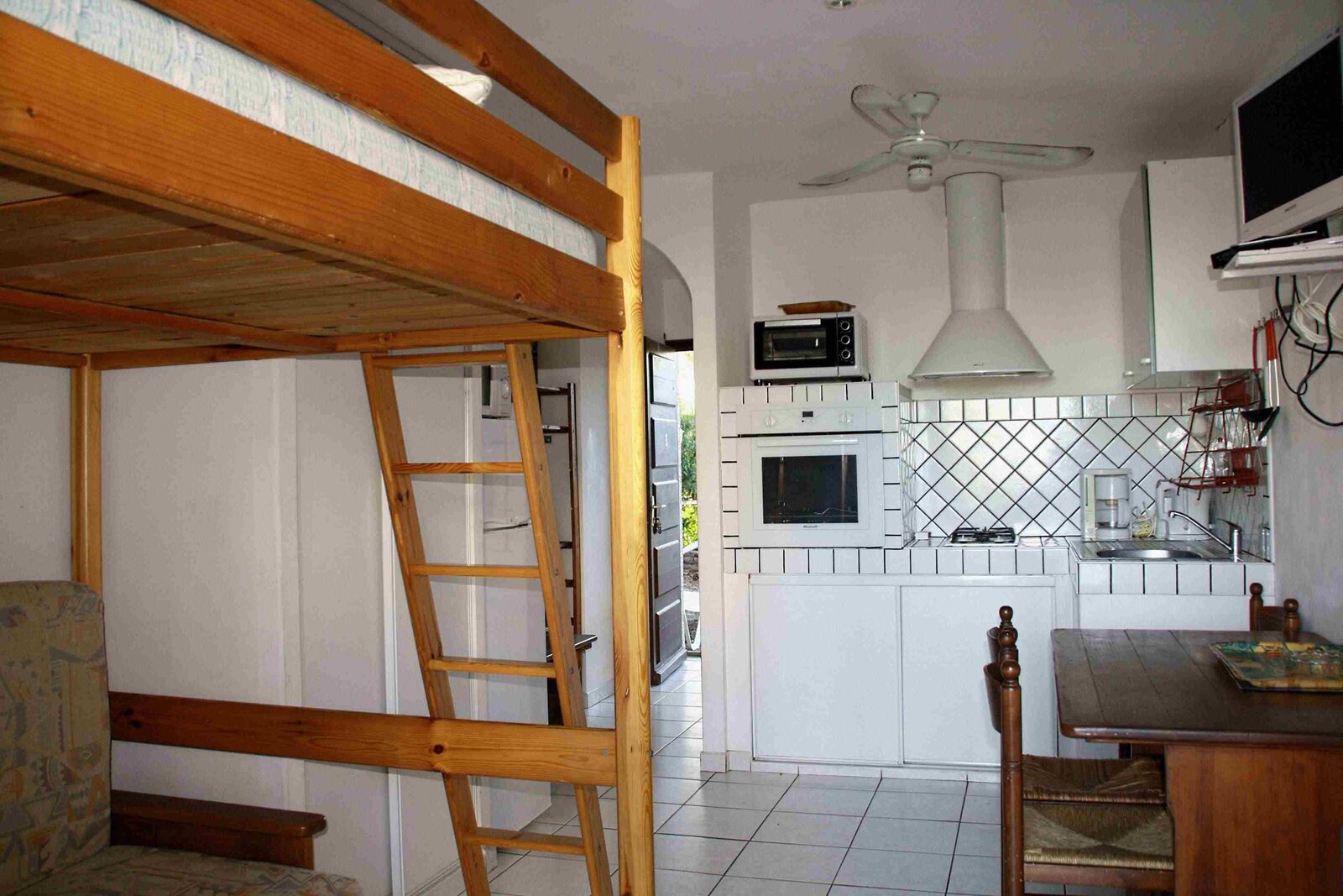 Studio 4 personnes — détail aménagement