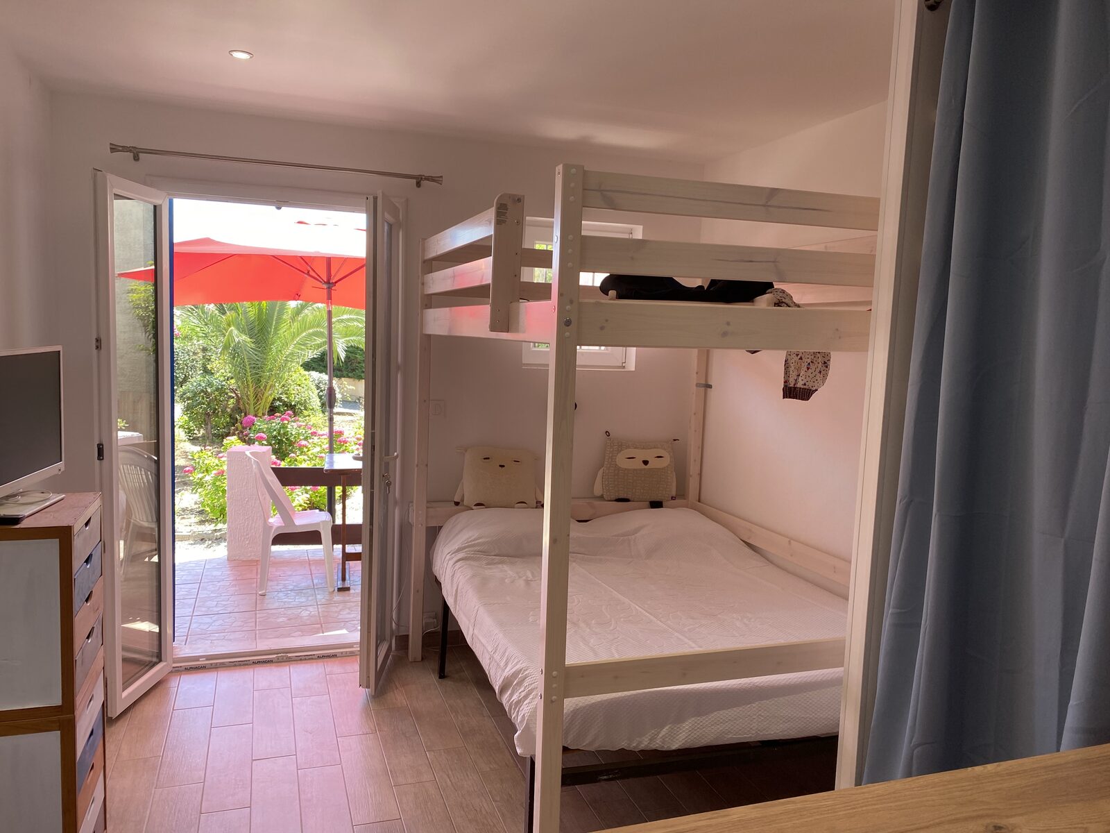 Studio 4 personnes — extérieur