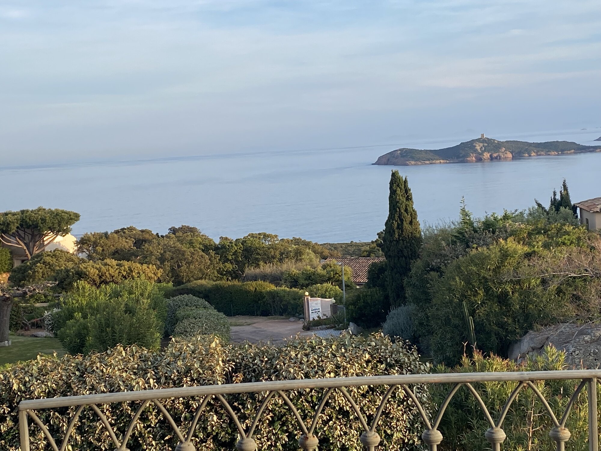 Plage de Vardiola — accès piéton